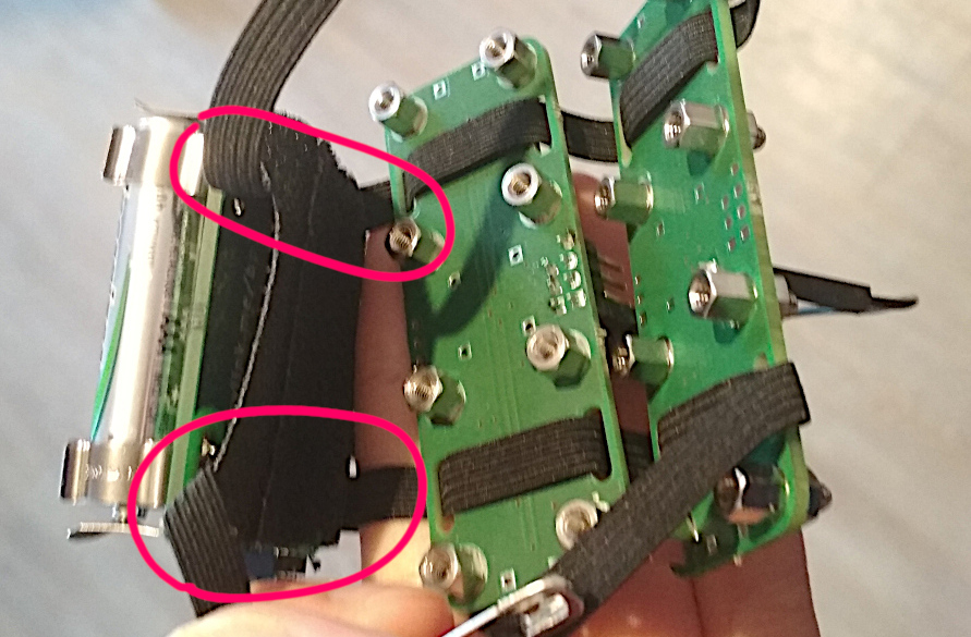 showing a p8 with a very awkward rubber band construction